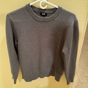 Uniqlo Charcoal Knit Pullover